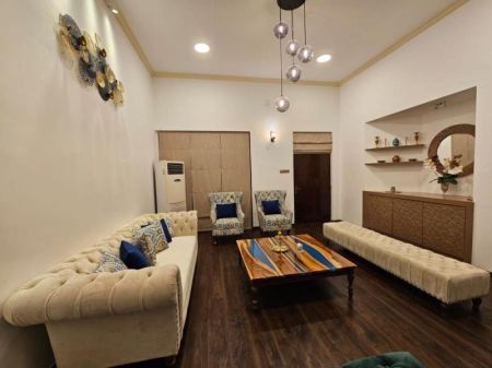 Living Room - 5 Bedroom House for Sale - Athurugiriya | LKR 45,000,000 (EM649)