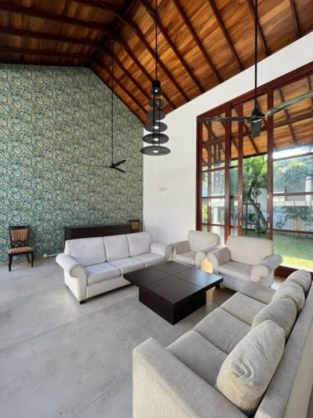 Living Room - 5 Bedroom House for Sale - Battaramulla | LKR 400,000,000 (EM650)