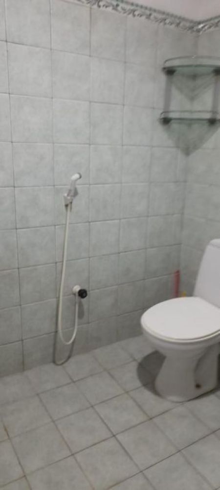 Bathroom - (KR781) Fully Furnished House for Rent in Katunayake Lion City
