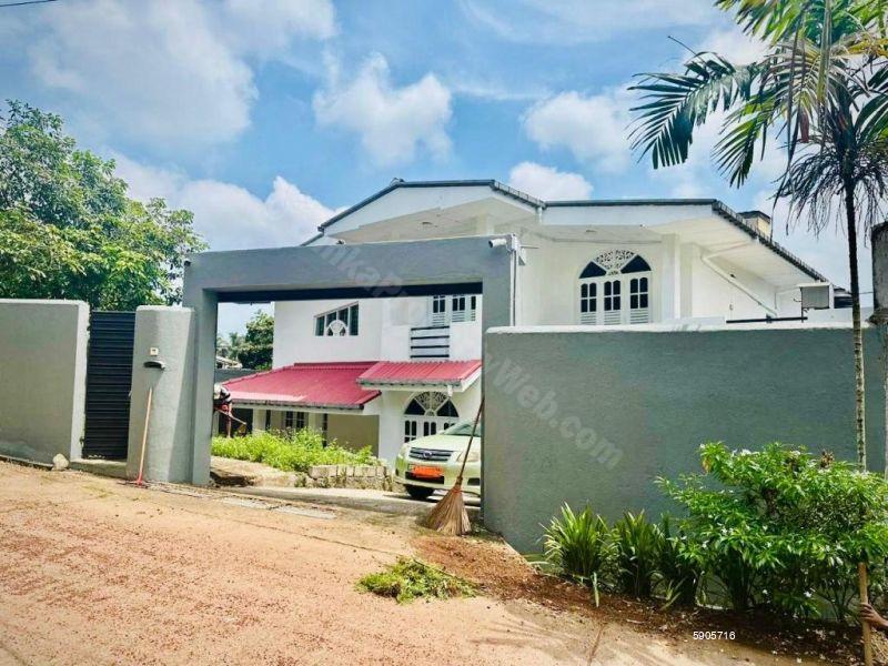 Exterior - House for rent in Ja Ela