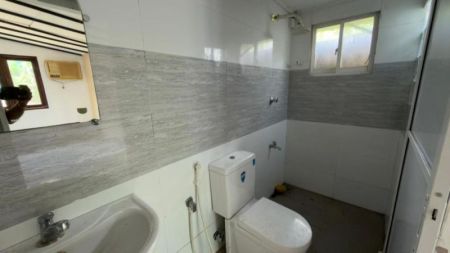 Bathroom - (DH1172) Single Storey House for Sale in Raththanapitiya Nugegoda