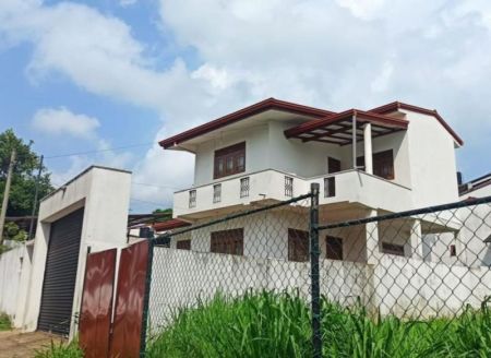 Exterior - House For Rent – Malabe (very Spacious Family Home) 