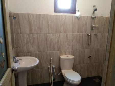 Bathroom - House For Rent – Malabe (very Spacious Family Home) 