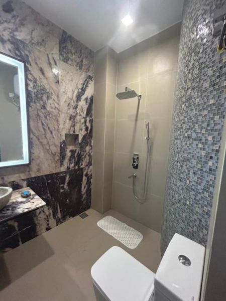 Bathroom - (NR602) Two Storey House for Rent in Kirulapona, Colombo 05