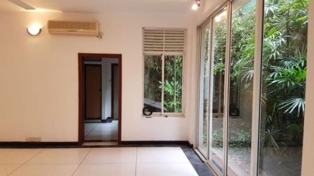 Exterior - 5BR House for Rent in Battaramulla | Rent: LKR 400,000