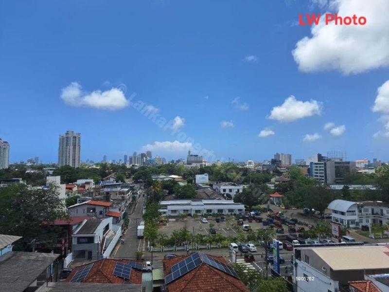 Apartment for rent in Rajagiriya
