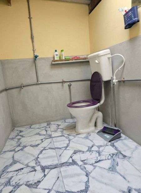 Bathroom - 3 BR Family House for Sale in Colombo 15 – PDH364