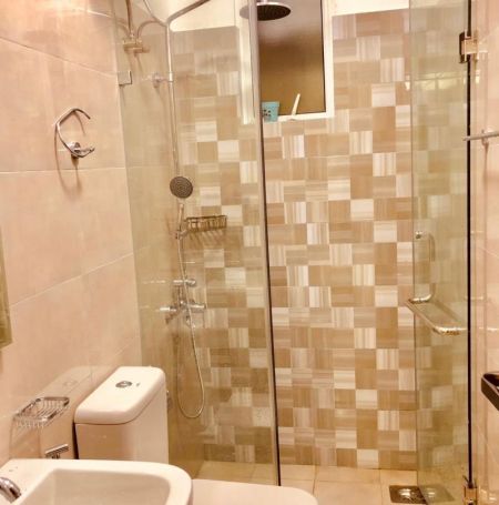 Bathroom - Nemra/High-end furnished/03beds/for rent in Dehiwala. 