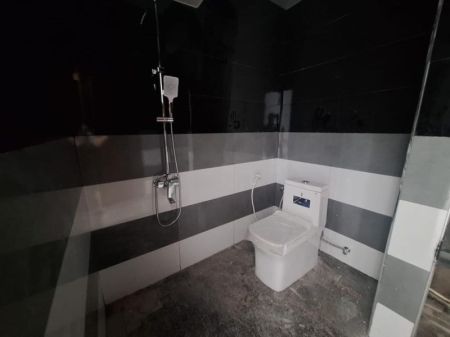 Bathroom - Luxury Multi-storied House For Rent In Colombo 03– Pdh377