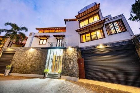 Exterior - Nugegoda Luxurious house for Sale in prime location  