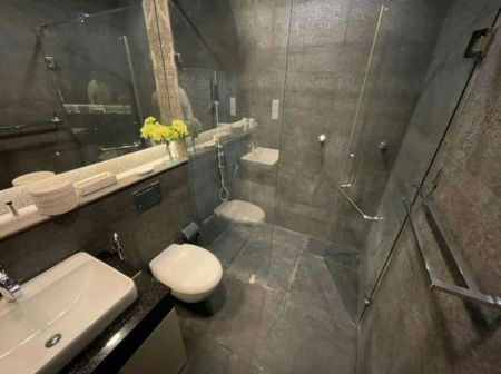 Bathroom -  7th Sense - 03 Bedroom Unfurnished Apartment for Rent in Colombo 07 (A5004)