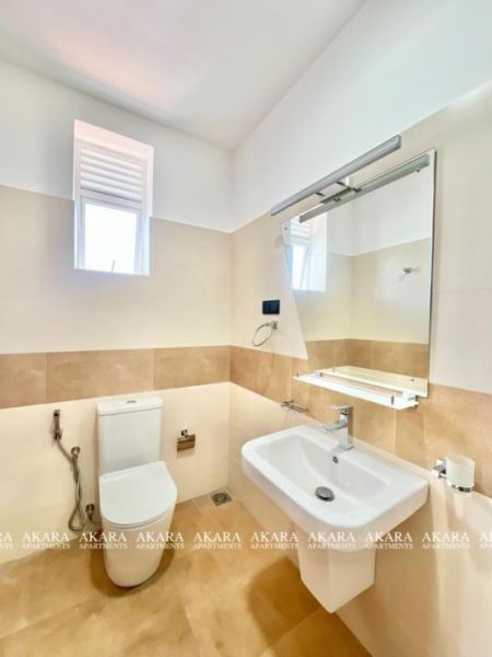 Bathroom - Regal Court Residence Unfurnished Apartment for Sale - A14103
