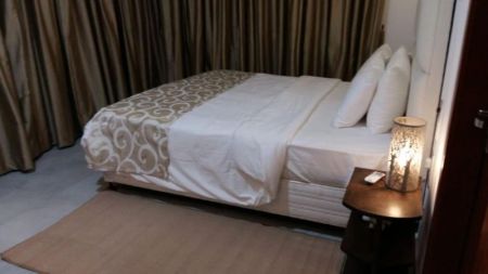 Bedroom - Blue Ocean/Inner Flower road/furnished/03beds/for sale in Colombo-03/Kolpity. 