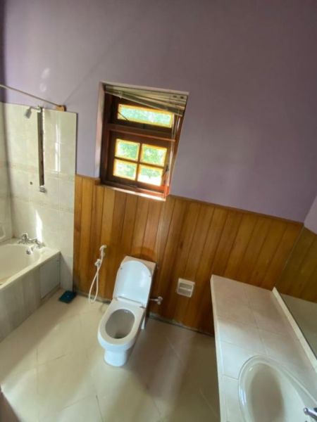 Bathroom - Luxury 2-storey House For Sale In Battaramulla – PDH374