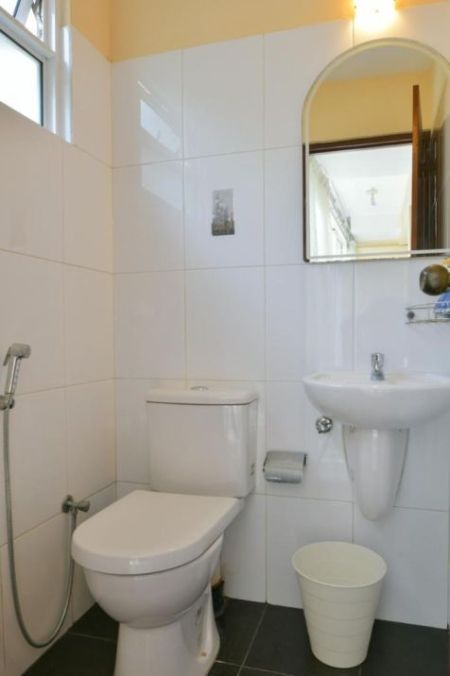 Bathroom - 5 BR House for Sale in Colombo 7- PDH251