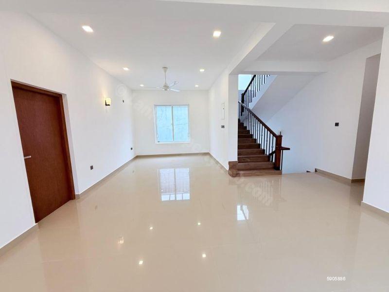 House for sale in Mount Lavinia