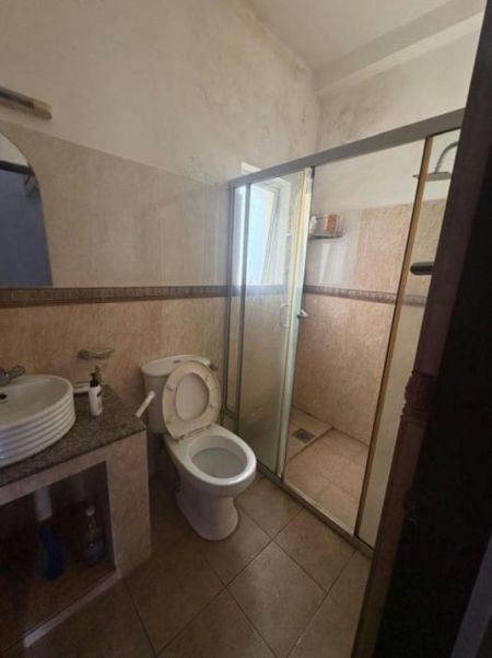 Bathroom - Edifice Castle Luxury - 02 Bedroom Furnished Apartment for Rent in Colombo 08 (A5751)