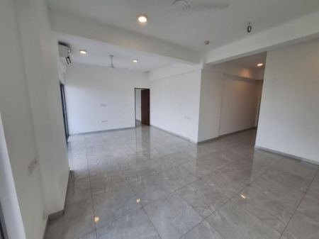 Bathroom - Iconic Galaxy - 03 Rooms Luxury Apartment for Sale - EA251