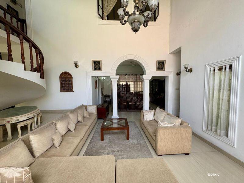 Living Room - House for sale in Colombo 4