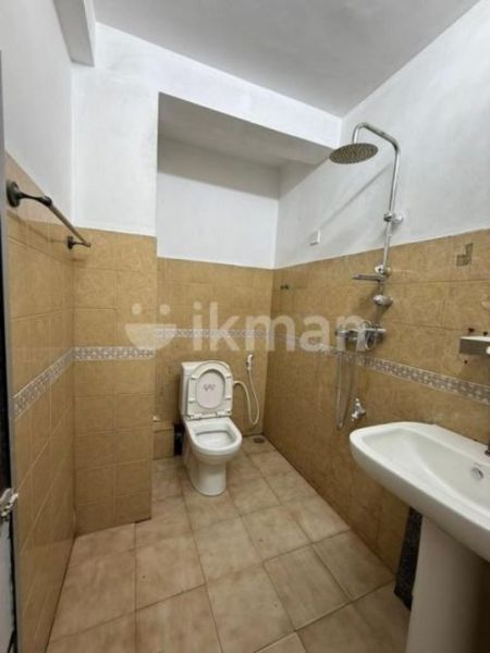 Bathroom - House For Sale In Colombo 8 ( File No 117e)