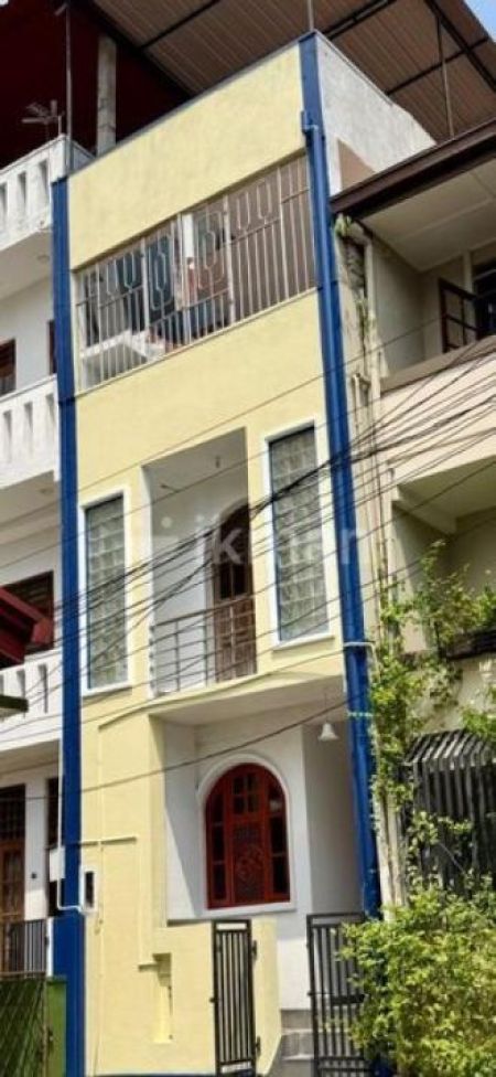 Exterior - House For Sale In Colombo 8 ( File No 117e)