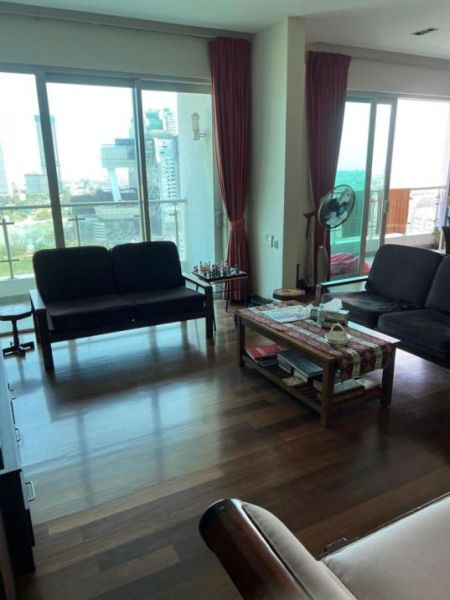 Living Room - Iceland Residences Sea view Apartment For Sale in Colombo 3 - EA880