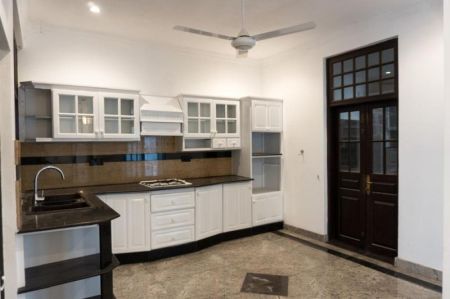 Kitchen - Kotte Beddegana, Luxury House on 17 Perches of Land for Sale