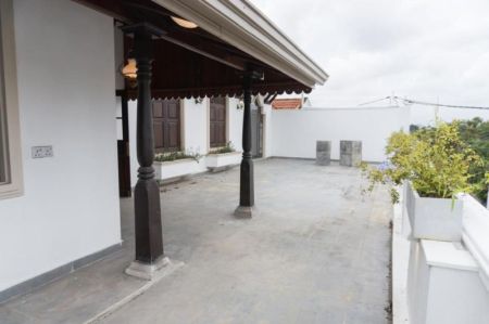 Exterior - Kotte Beddegana, Luxury House on 17 Perches of Land for Sale