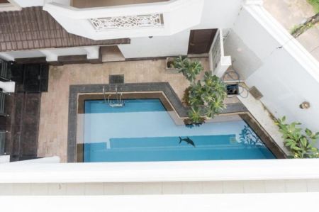 Pool - Kotte Beddegana, Luxury House on 17 Perches of Land for Sale