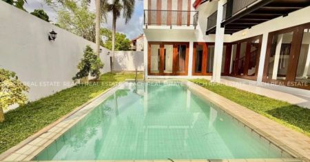 Exterior - Luxury House for Rent in Thalawathugoda 