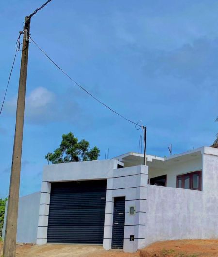 Exterior - Kahathuduwa Korale Junction Newly Built 02 Bed Room (Ground floor Completed) House for Sale