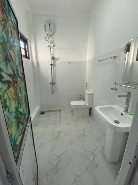 Bathroom - Kahathuduwa Korale Junction Newly Built 02 Bed Room (Ground floor Completed) House for Sale