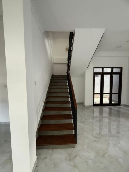 Bedroom - 5 BR House For Rent in Piliyandala - PDH287