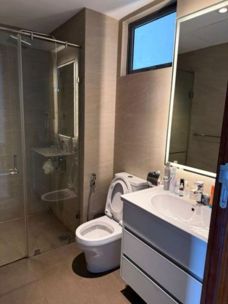 Bathroom - 1 Bedroom Apartment for Rent in Tri Zen