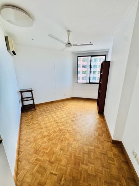 Bedroom - 4 Bedroom Apartment for Rent at Rajagiriya