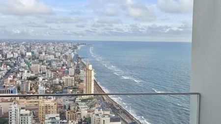 Exterior - 3 Bedroom Apartment for Sale at Colombo 3