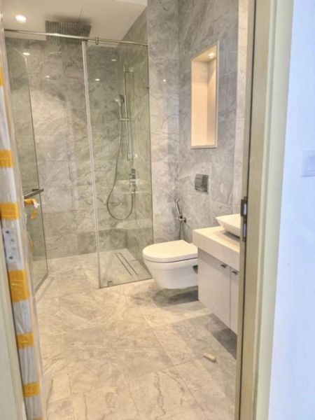 Bathroom - 3 Bedroom Apartment for Sale at Colombo 3
