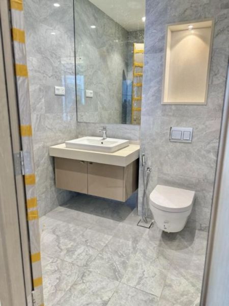 Bathroom - 3 Bedroom Apartment for Sale at Colombo 3