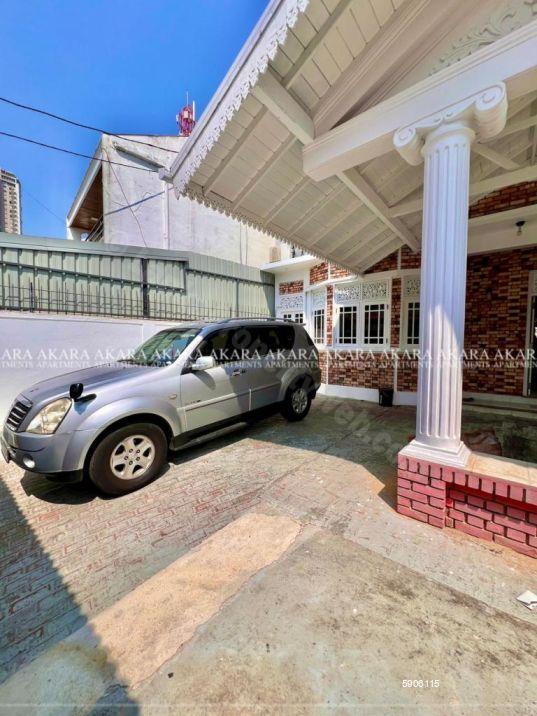 House for sale in Rajagiriya