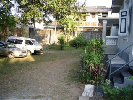 Exterior - NUGEGODA : 7 BR (30 perches) COLONIAL BUNGALOW FOR SALE