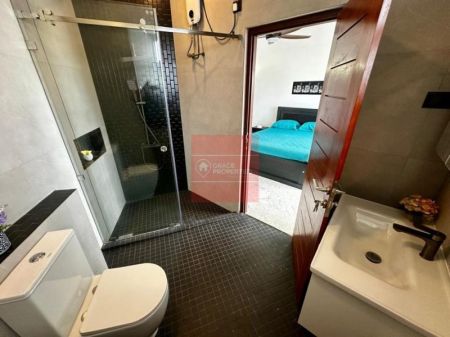 Bathroom - Brand New Fully Furnished Apartment for Rent in Colombo 7