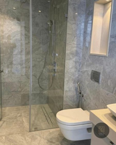 Bathroom - Luxury apartment for sale at 606 The Address - Colombo 3