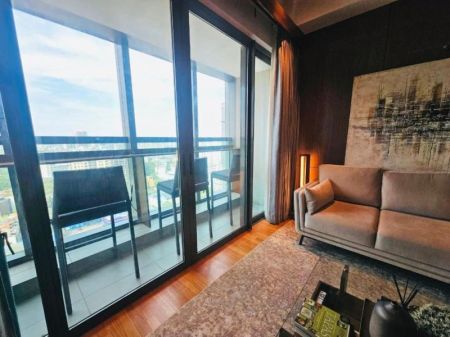 Living Room - 2 Bedroom Apartment for Rent in Luna Tower