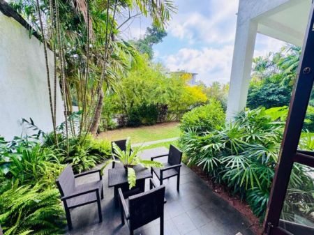 Exterior - (SE1650)🏡 Luxury Spacious 6BR / 5BA House for Sale – Colombathanthri MW, Ethul Kotte ✨