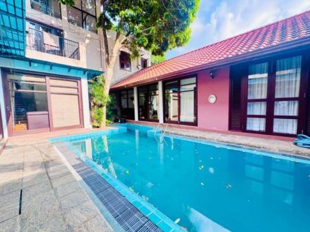 Exterior - (SE1632)🏡 Luxury 4 Bedroom House with Swimming Pool in Thalapathpitiya 🌴✨