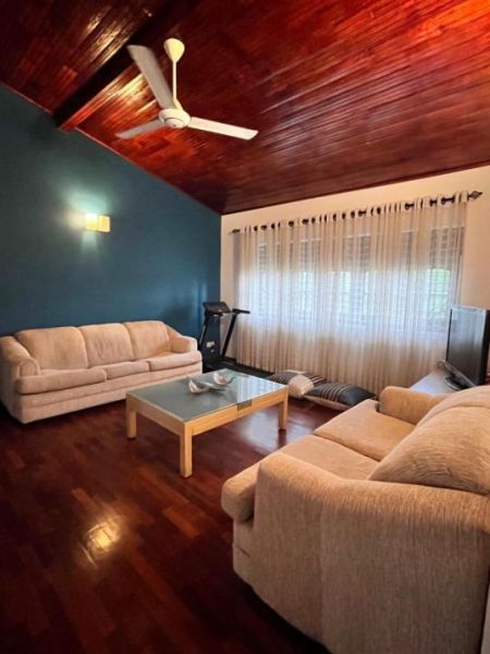 Living Room - Two-storied House For Rent In Colombo 06 - Pdh376