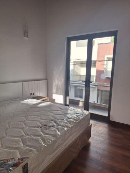 Bedroom - Luxury 4 Bedroom House for Sale at Clover Residencies / LKR 100,000,000 (Negotiable) (EM207RN)