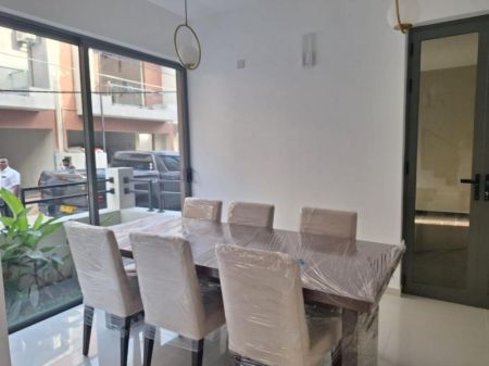 Dining room - Luxury 4 Bedroom House for Sale at Clover Residencies / LKR 100,000,000 (Negotiable) (EM207RN)