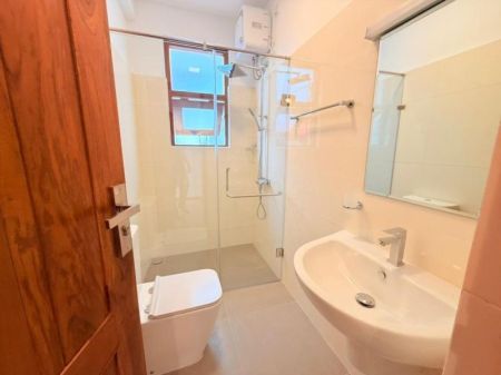 Bathroom - Thalawathugoda Brand New Luxury House For Sale 