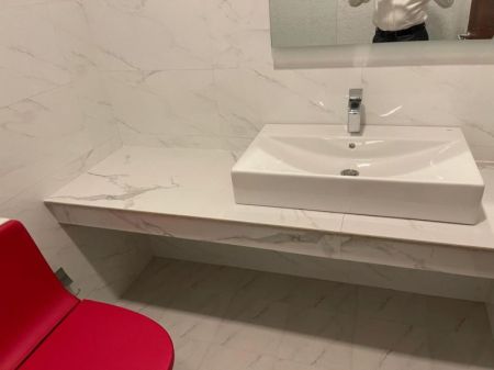 Bathroom - 3 Bedroom Apartment for Sale - Colombo 3 | LKR 120,000,000 (EM658)